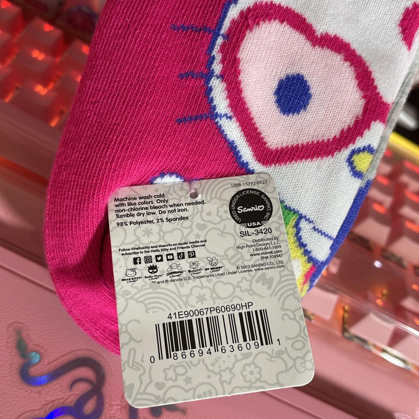 Sanrio Hello Kitty & Friends Socks Pink Glasses Flowers 2023 5 No Show Pack Pair — image 5 of 6